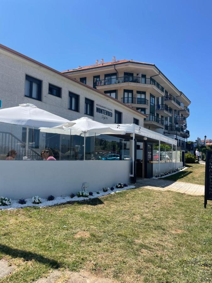 Hostal Montevideo Beachfront Nigrán Buitenkant foto