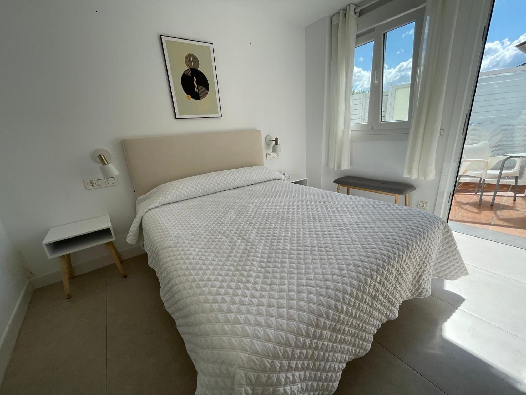 Hostal Montevideo Beachfront Nigrán Buitenkant foto